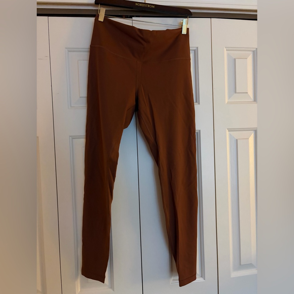 Lululemon Wunder Train High-Rise Tight 28”